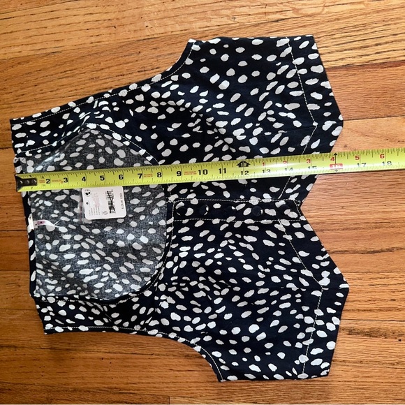 New with tags Free People Bennet Black and Ivory vest top - Picture 4 of 5